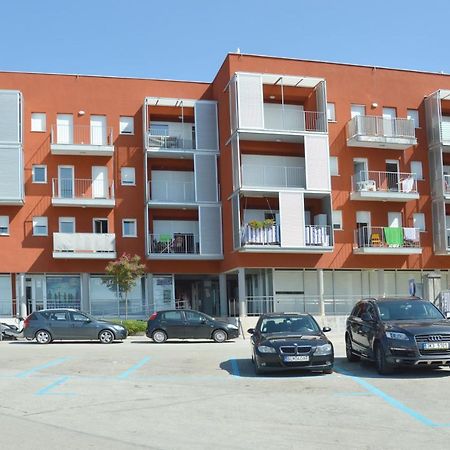 Apartment Riva Sea View Umag Exterior photo